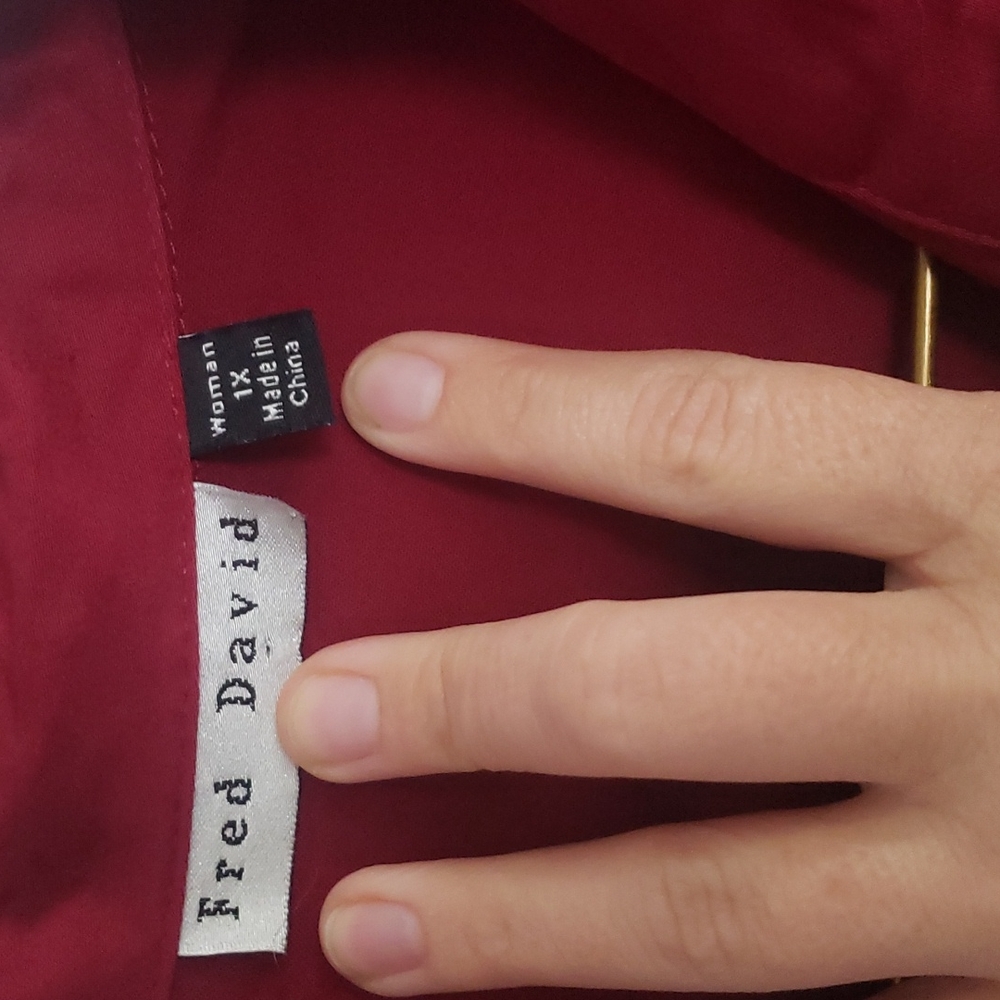 4 button down shirts - Picture 11 of 12